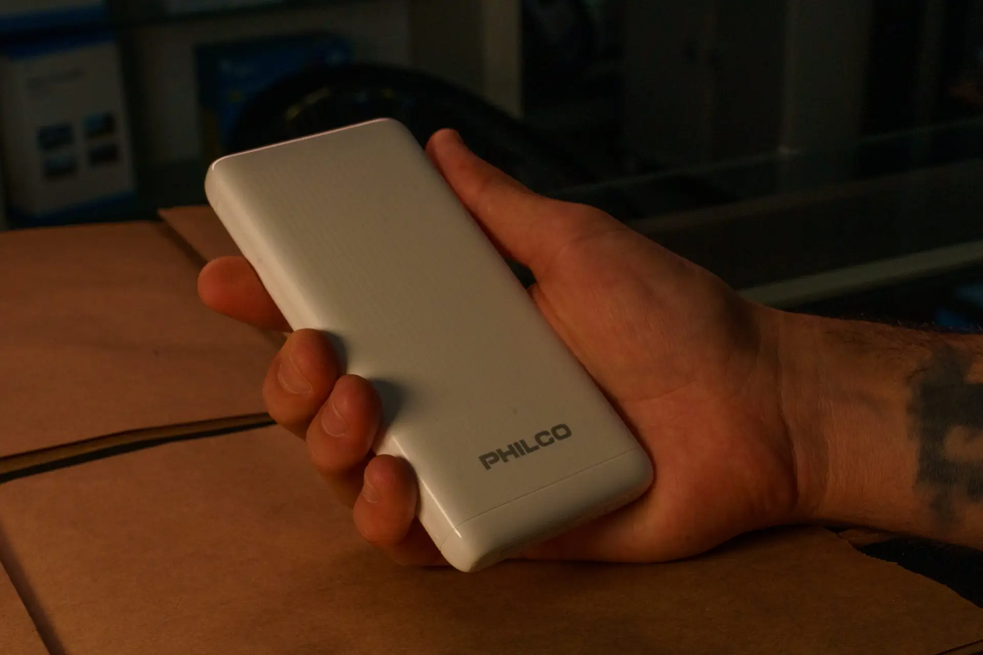 PHILCO - POWERBANK 1 USB C / 1 USB A PMA8124 - Imagen 3